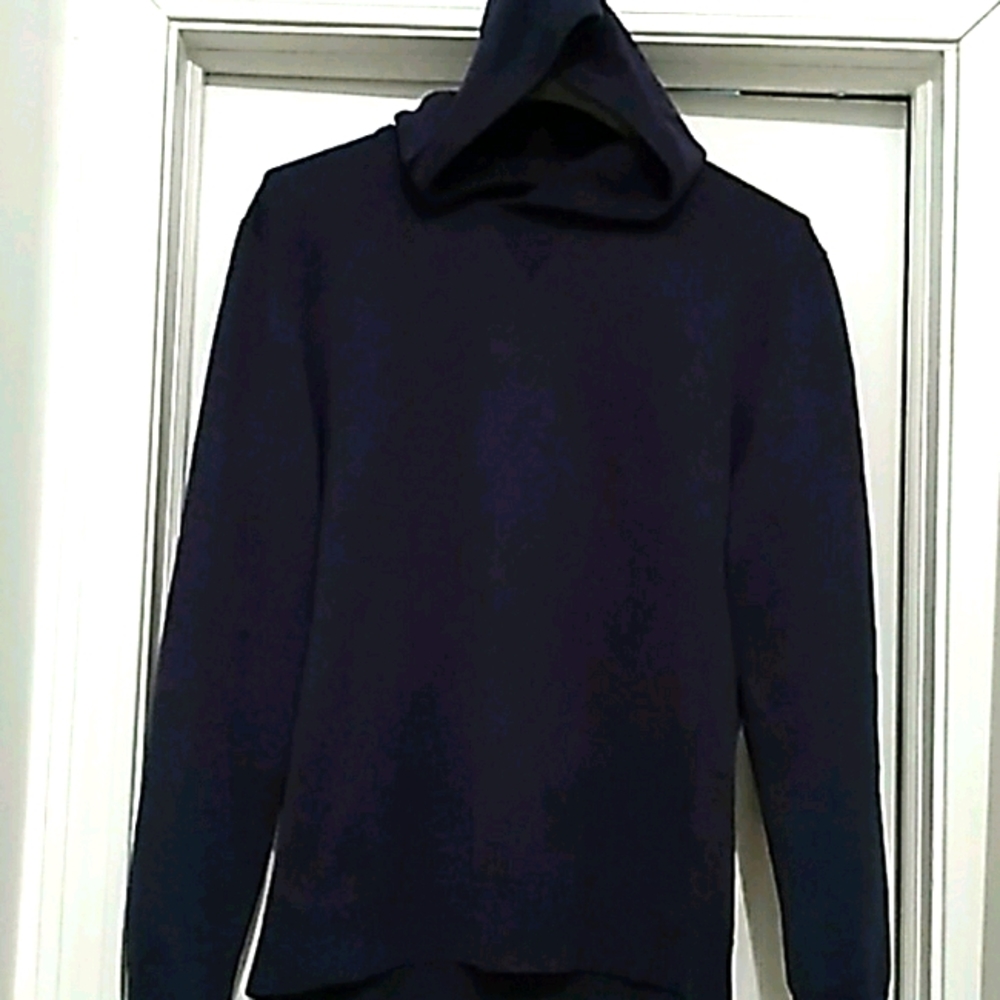 Hooded light weight sweater